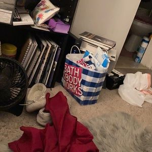 Meet your Posher, Natasha